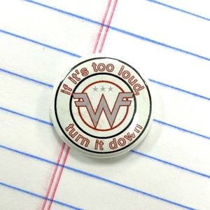 VNTG 2001 Weezer Punk Pin Button